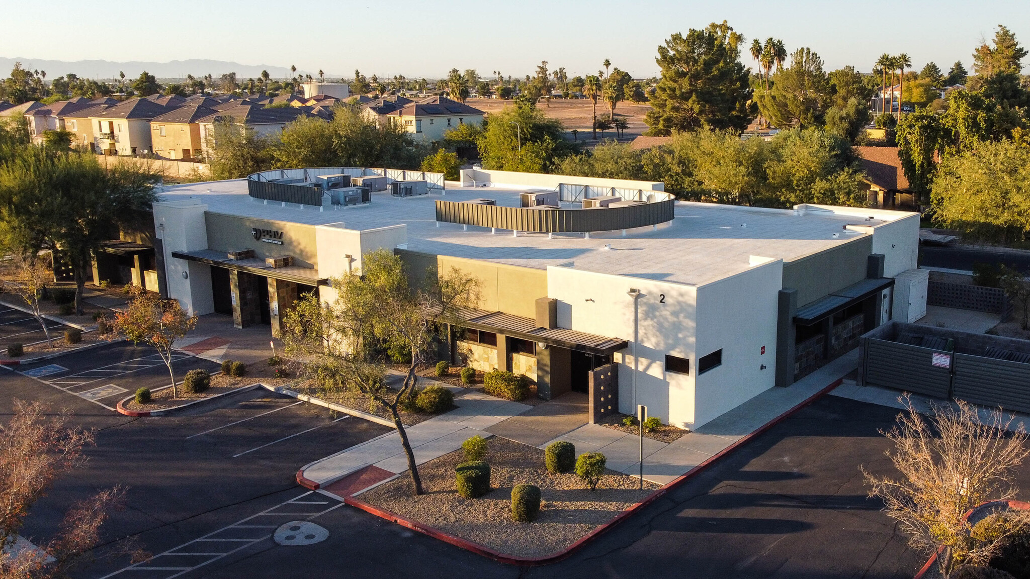 10240 W Indian School Rd, Phoenix, AZ for lease Building Photo- Image 1 of 16