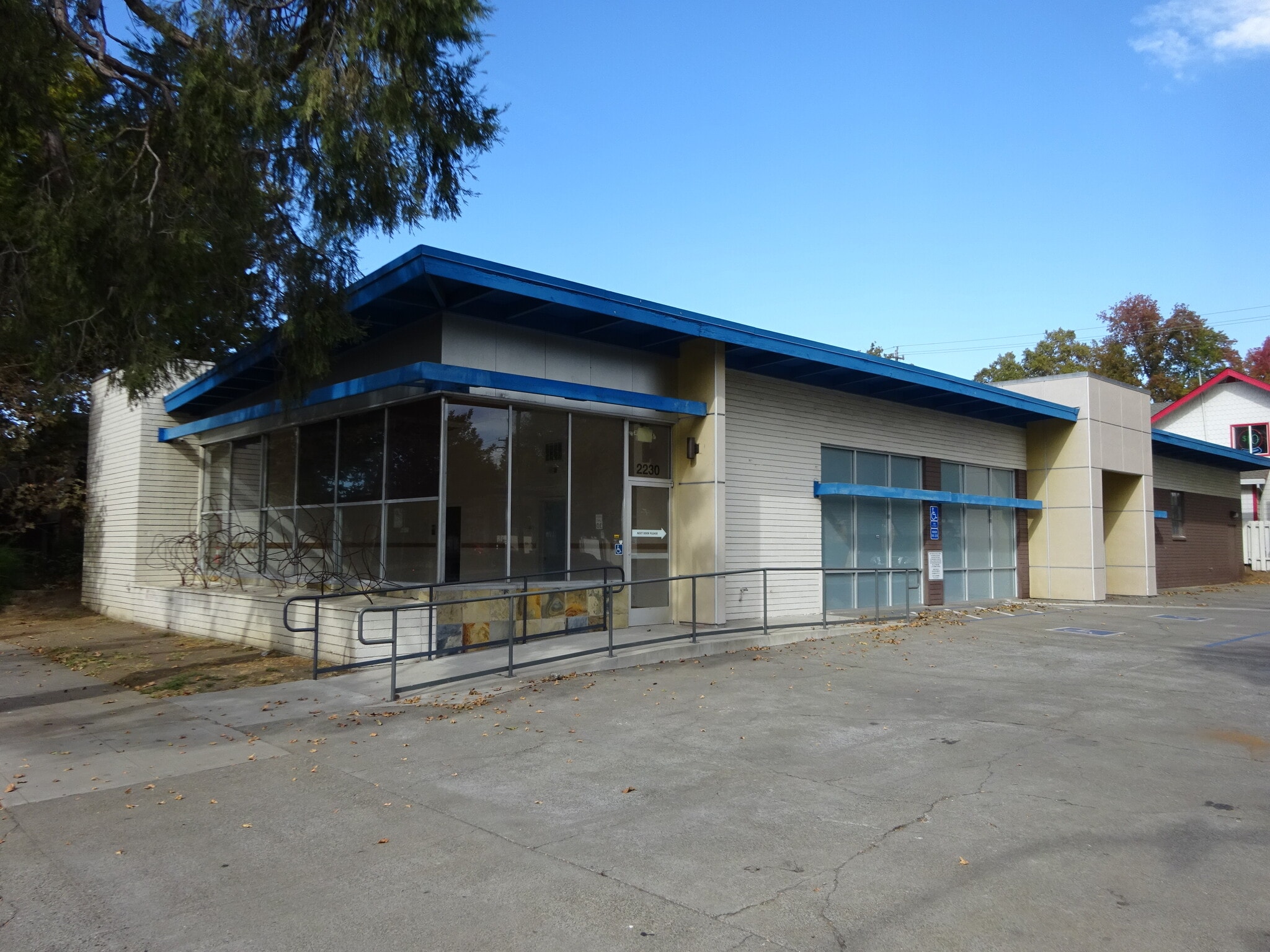 2230 16th St, Sacramento, CA for lease Primary Photo- Image 1 of 6