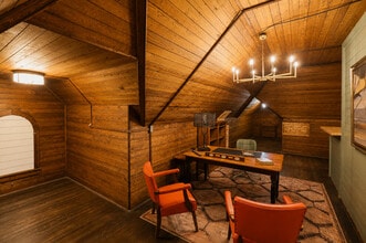 700 W Garden St, Pensacola, FL for lease Interior Photo- Image 2 of 10