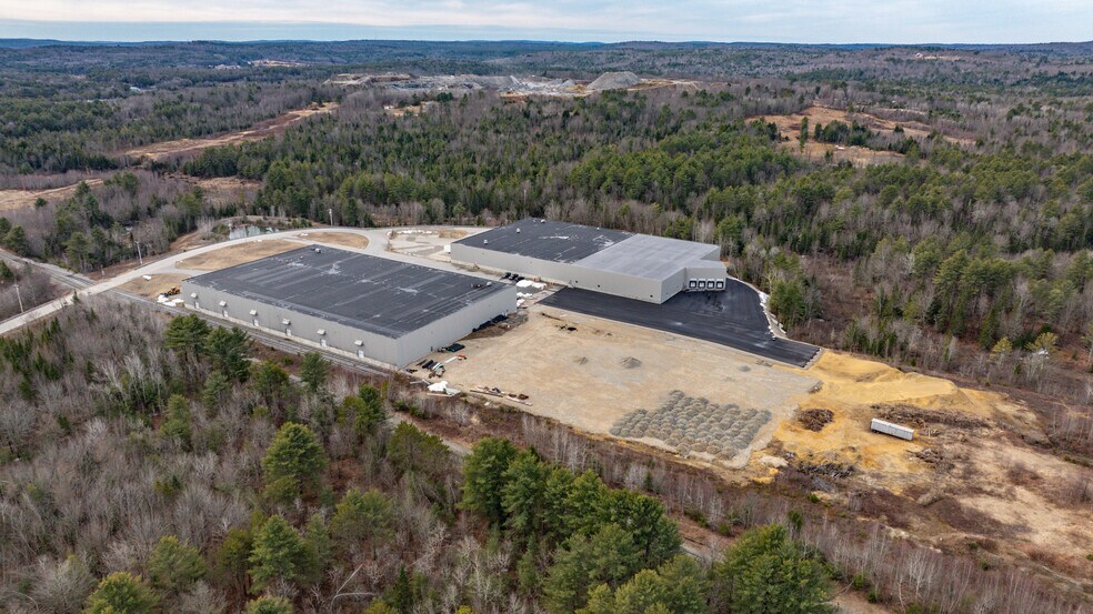 55 Logistics Dr, Auburn, ME à louer - Photo du bâtiment - Image 2 de 5