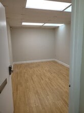 12955 Biscayne Blvd, North Miami, FL for lease Interior Photo- Image 2 of 3