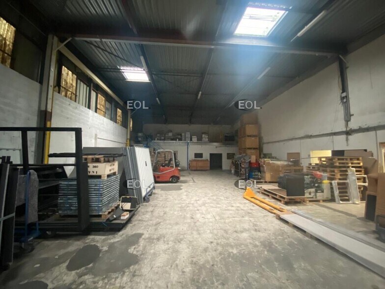Flex in Bondoufle for lease - Building Photo - Image 3 of 13
