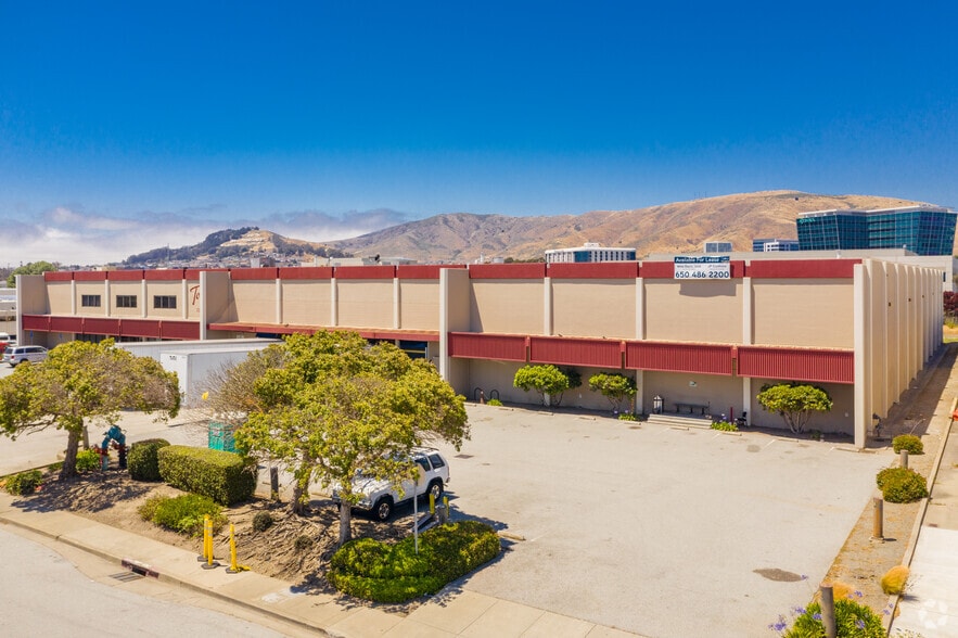 233 E Harris Ave, South San Francisco, CA à louer - Photo du bâtiment - Image 3 de 32