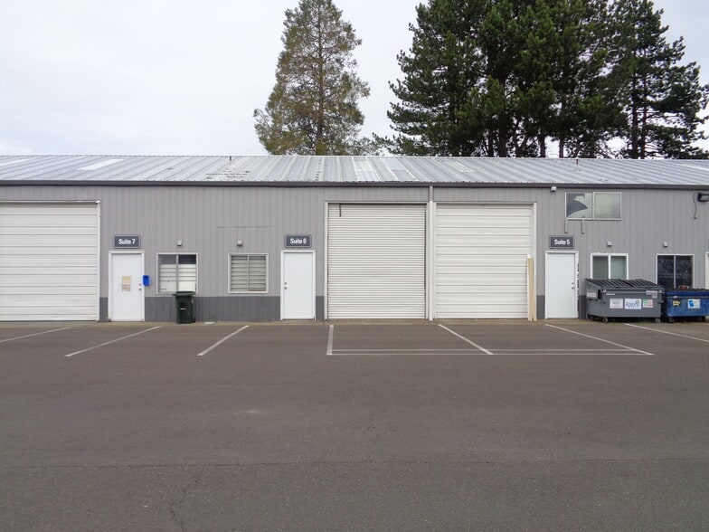 1120 Bailey Hill Rd, Eugene, OR for lease - Building Photo - Image 3 of 9