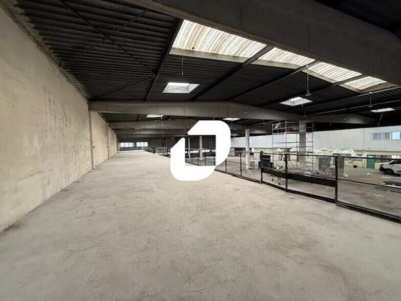 1 Rue Jacques De Vaucansson, SAINT-OUEN-L'AUMONE à louer - Photo intérieure - Image 2 de 16