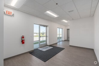 9747 Commerce Cir, Kutztown, PA for lease Interior Photo- Image 2 of 13