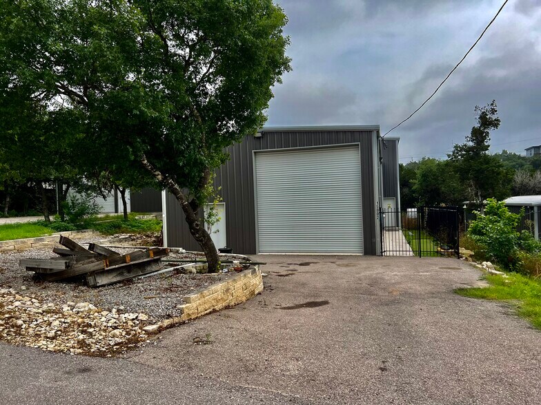 15002 Iowa St, Austin, TX à vendre - Photo principale - Image 1 de 6