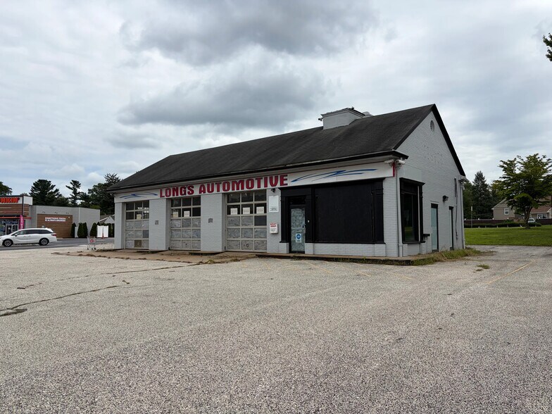 1098 Route 130 N, Cinnaminson, NJ à louer - Photo du bâtiment - Image 2 de 9