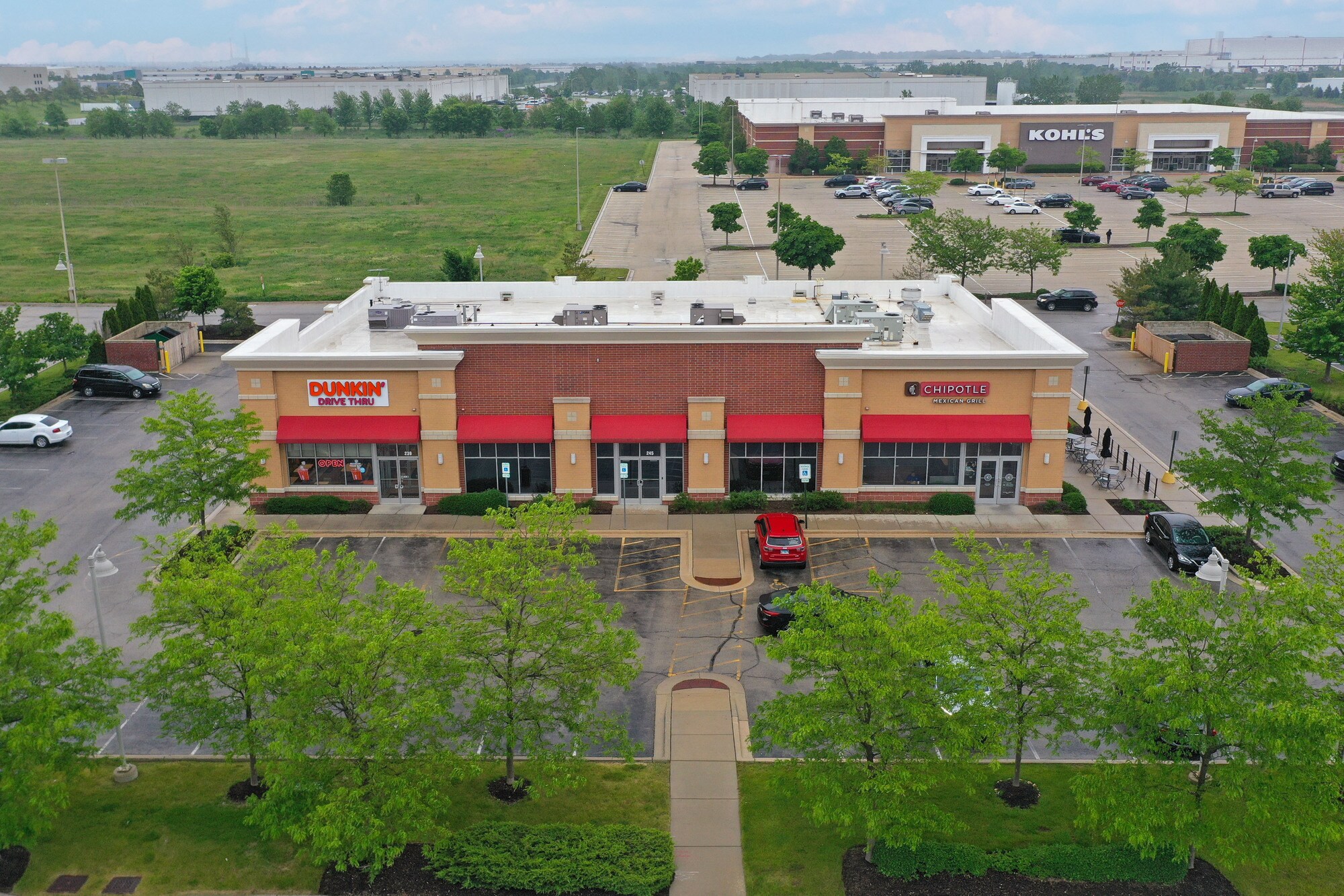 239-253 S Weber Rd, Romeoville, IL à louer Photo du bâtiment- Image 1 de 6