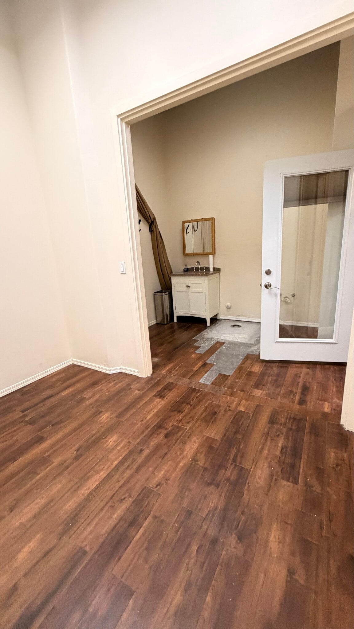 7100 E Cave Creek Rd, Cave Creek, AZ for lease Interior Photo- Image 1 of 6