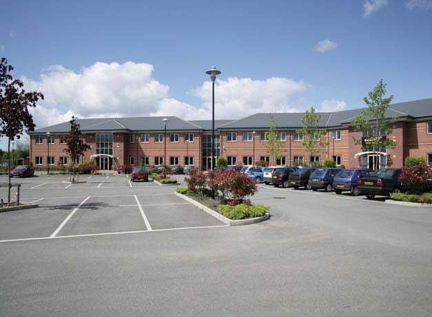 Rivermead Ct, Kenn for lease - Building Photo - Image 2 of 5