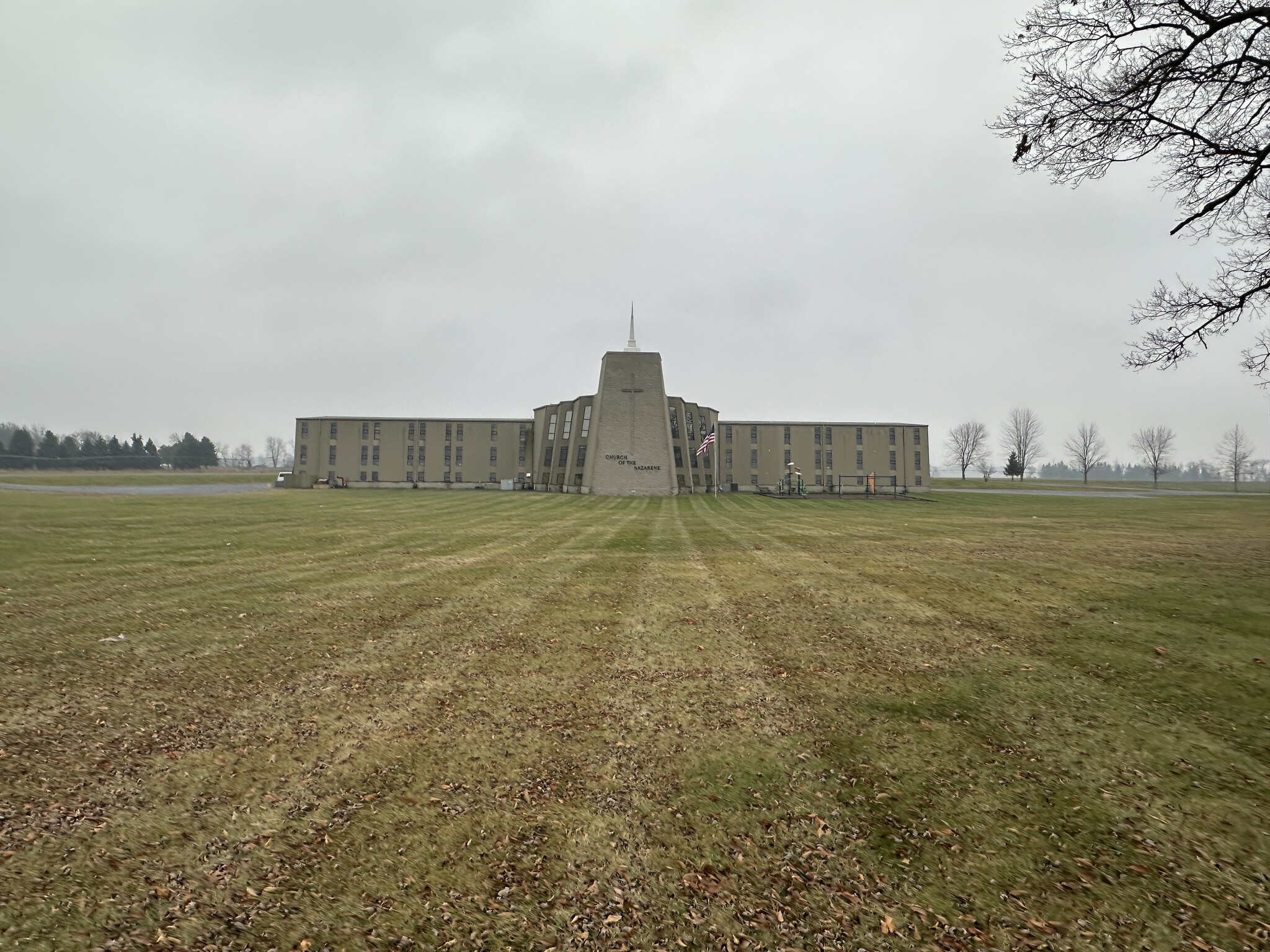 70031 S Lakeview St, Sturgis, MI for sale Primary Photo- Image 1 of 15
