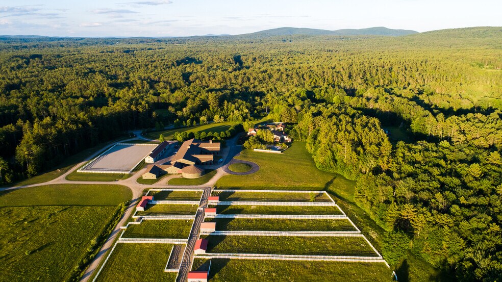 16 Burke Rd, Peterborough, NH à vendre - Photo du bâtiment - Image 3 de 27