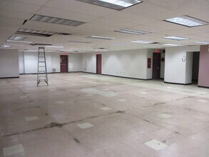 19 Rogers Ave, Brooklyn, NY for lease Interior Photo- Image 2 of 18