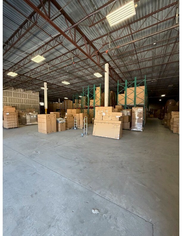 Plus de détails pour 2025 NW 15th Ave, Pompano Beach, FL - Industriel à louer