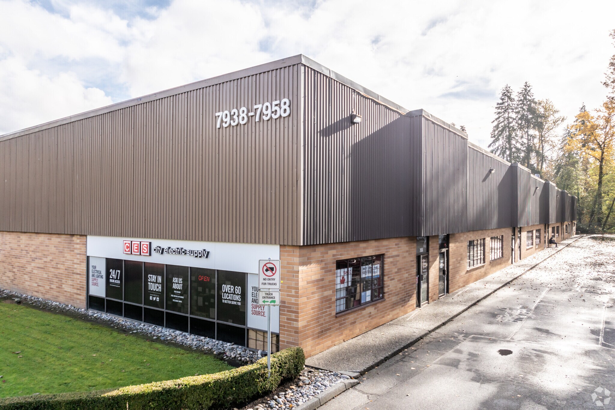 7938-7958 Winston St, Burnaby, BC for sale Primary Photo- Image 1 of 1