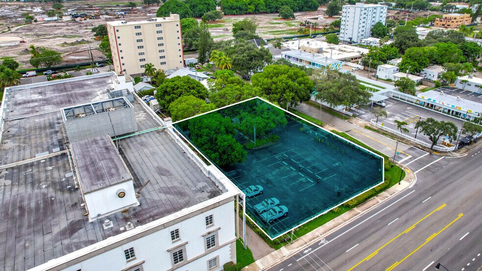 701 N Federal Hwy, Hollywood, FL à vendre - Photo du bâtiment - Image 3 de 5