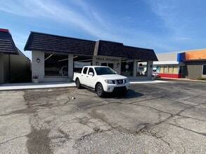 2242 Ridge Rd, Green Bay, WI à louer Photo intérieure- Image 2 de 5