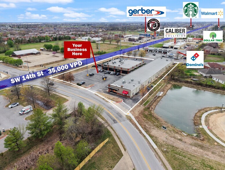 2500-2502 SW 14th St, Bentonville, AR à louer - Photo du bâtiment - Image 2 de 25