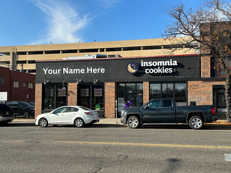 241 7th St W, Saint Paul, MN for lease - Building Photo - Image 1 of 11