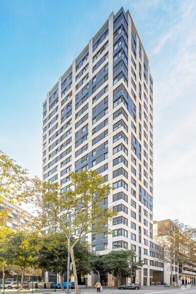 Carrer de Fluvià, 95, Barcelone, Barcelona à vendre - Photo du bâtiment - Image 3 de 3