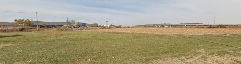 Metro Dr & 35th Ave, Council Bluffs, IA à vendre - Photo du bâtiment - Image 1 de 3