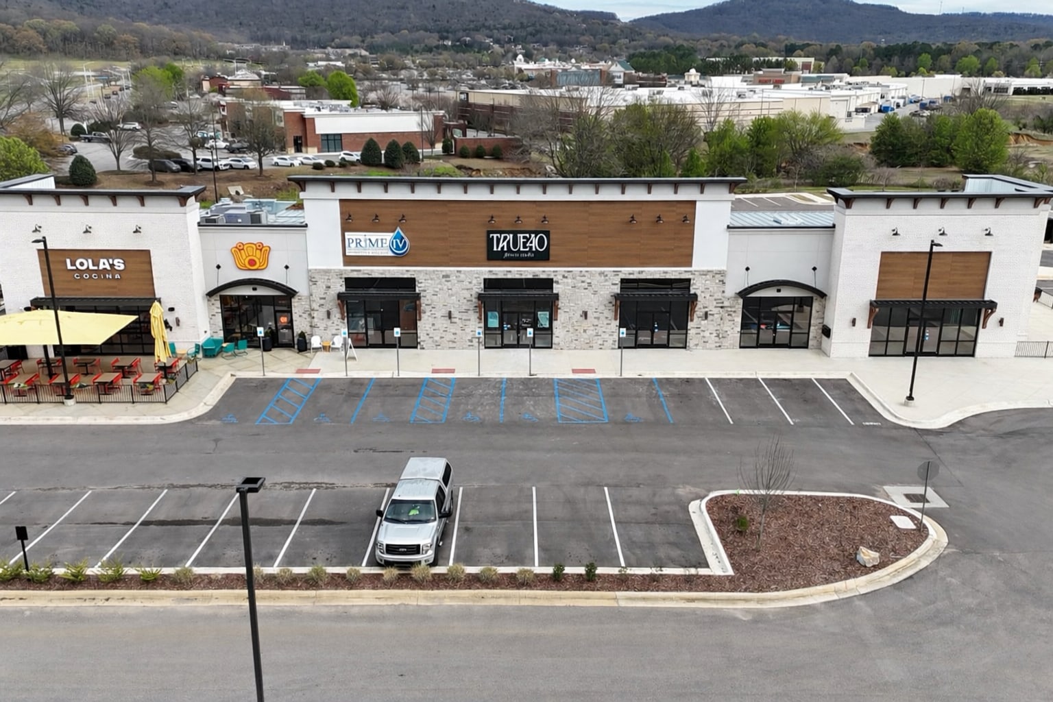 2626 Carl T Jones SE Dr, Huntsville, AL for lease Primary Photo- Image 1 of 6