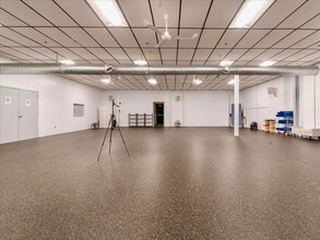 465 W Commercial St, East Rochester, NY for lease Interior Photo- Image 2 of 5