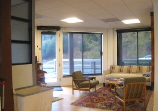 1750 Bridgeway, Sausalito, CA for lease Interior Photo- Image 1 of 2