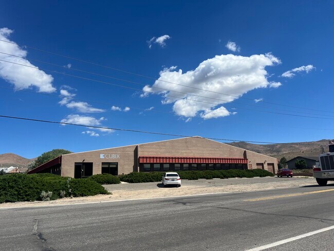 Plus de détails pour 2800 Arrowhead Dr, Carson City, NV - Industriel à louer