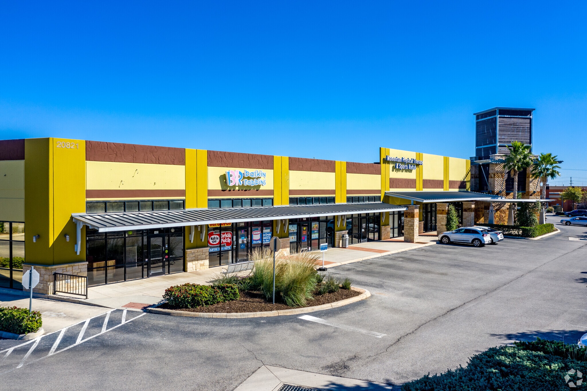 20821 Hwy 281, San Antonio, TX for lease Primary Photo- Image 1 of 5