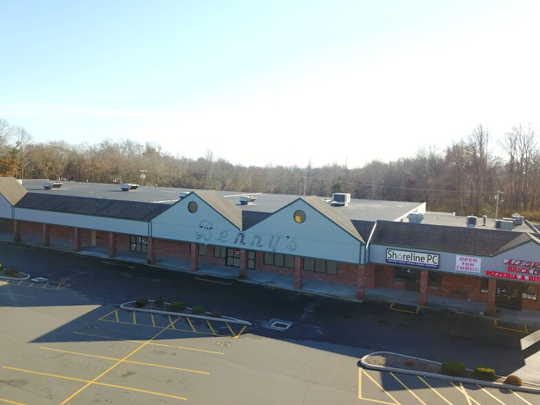1654 Boston Post Rd, Old Saybrook, CT for lease - Building Photo - Image 2 of 3