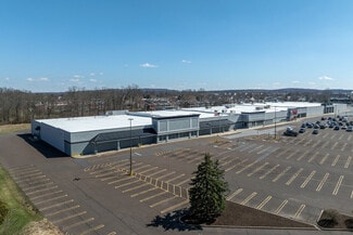 More details for 725 S West End Blvd, Quakertown, PA - Retail for Lease