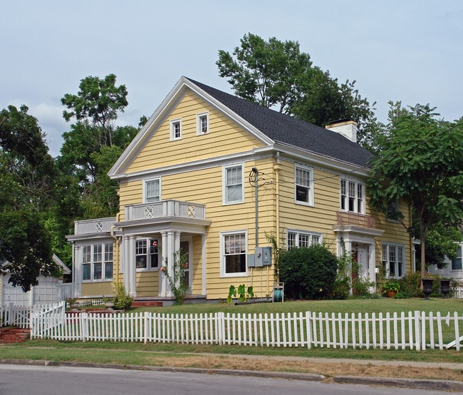 Plus de détails pour 1129 Walnut St, Springfield, MO - Commerce de détail à vendre
