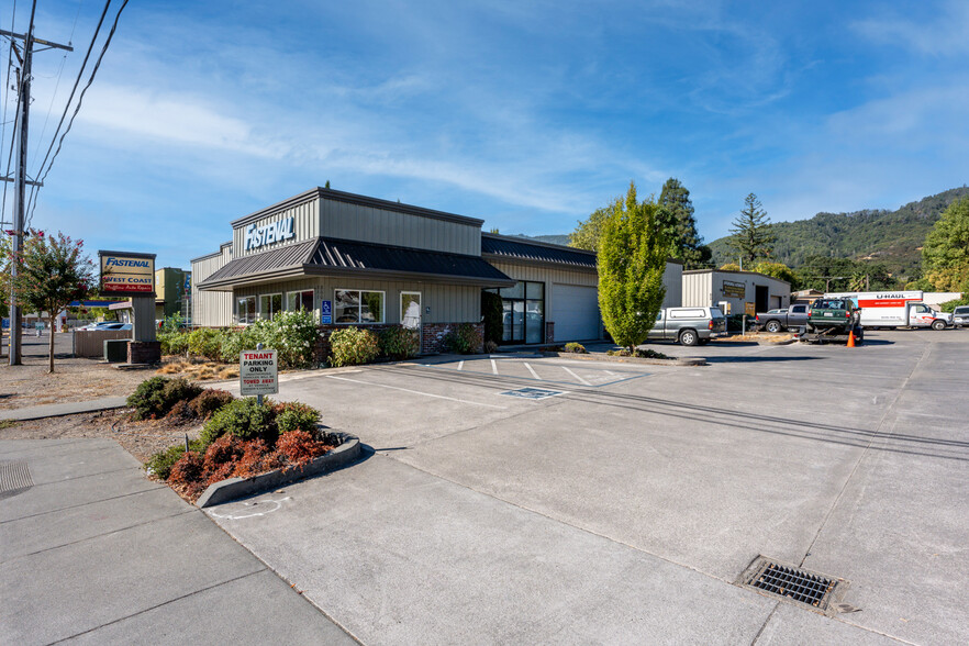 850 S State St, Ukiah, CA à louer - Photo du bâtiment - Image 1 de 5