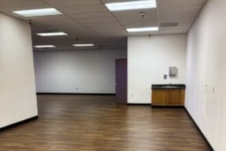 2636-2664 Jensen Ave, Sanger, CA à louer Photo intérieure- Image 1 de 3