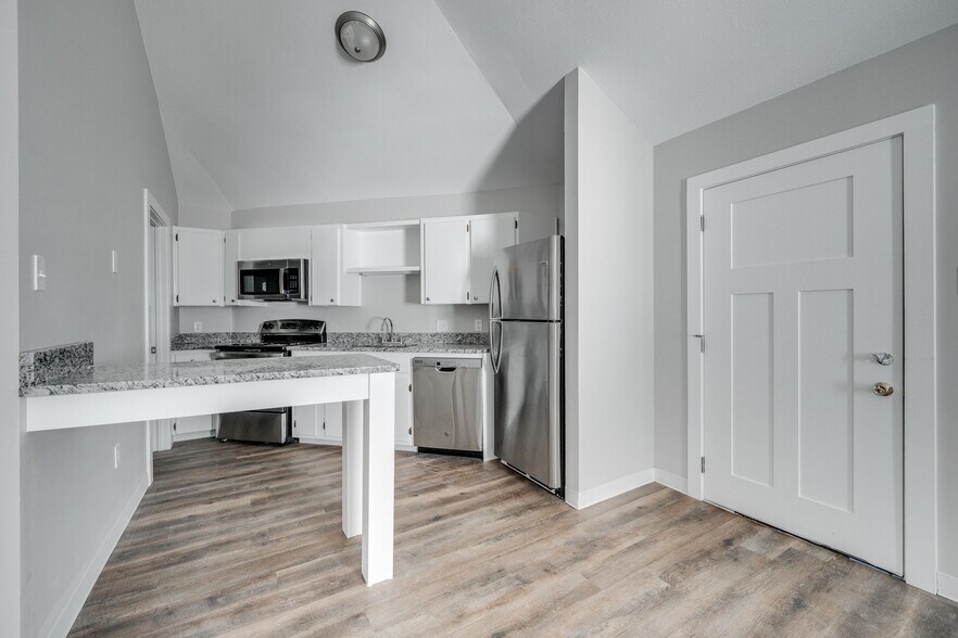 1313 Elm St, Conway, AR à vendre - Photo intérieure - Image 2 de 20