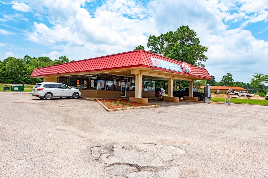 515 S Washington Ave, Cleveland, TX for lease - Building Photo - Image 2 of 7