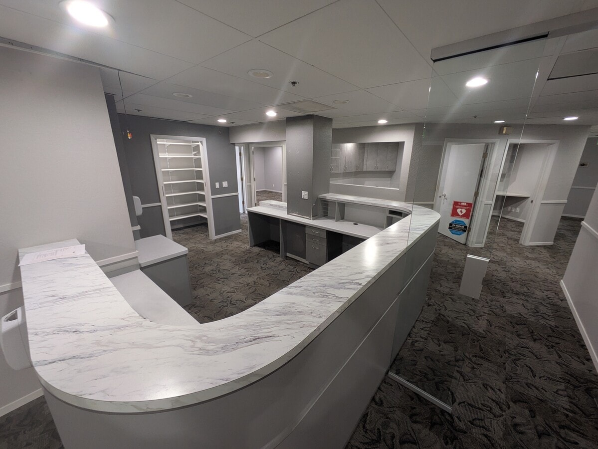 2039 Forest Ave, San Jose, CA 95128 - Unit 201 -  - Lobby - Image 1 of 7