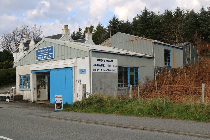 Dunvegan Rd, Dunvegan à vendre - Photo du bâtiment - Image 2 de 9