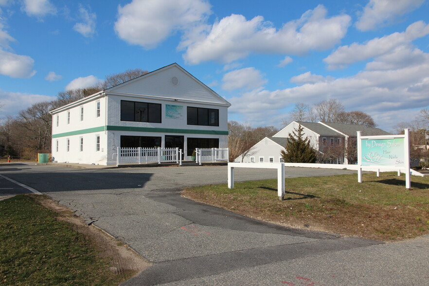 112 W Main St, Hyannis, MA à vendre - Photo du bâtiment - Image 1 de 1