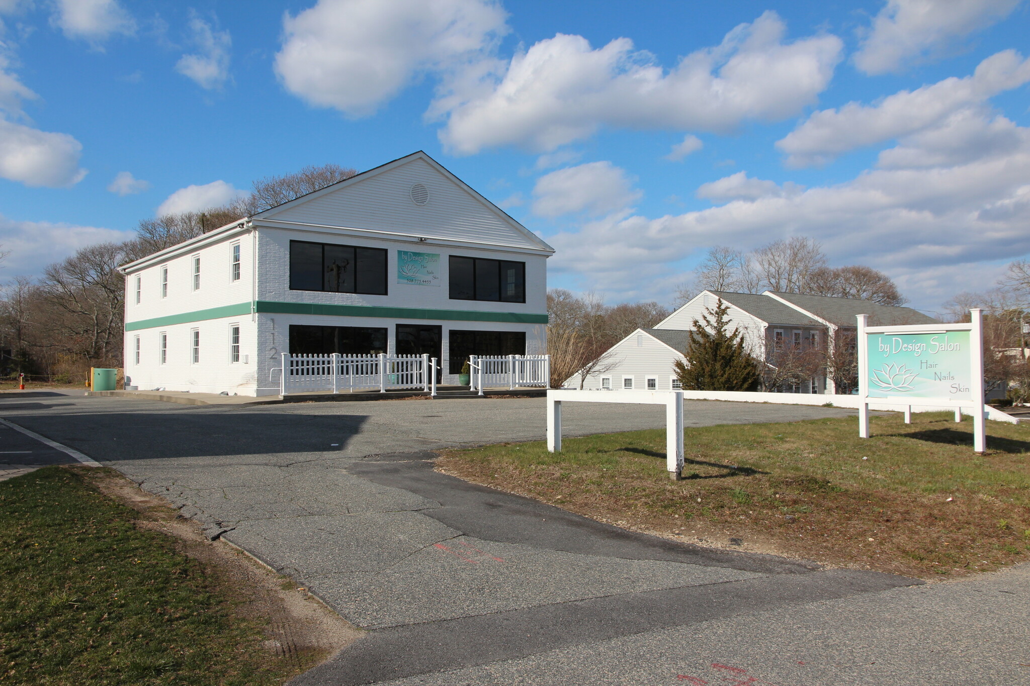 112 W Main St, Hyannis, MA à vendre Photo du bâtiment- Image 1 de 1