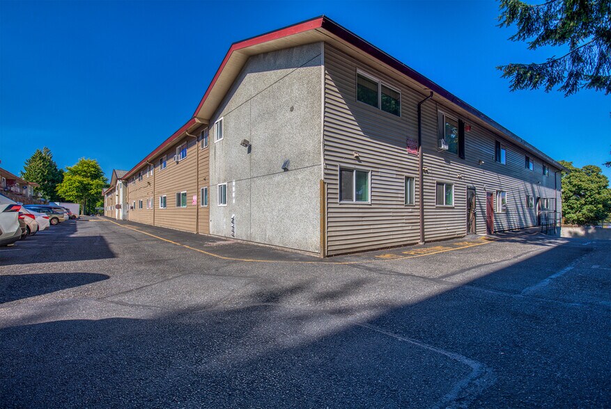 3465 S 144th St, Tukwila, WA à vendre - Photo du bâtiment - Image 2 de 14