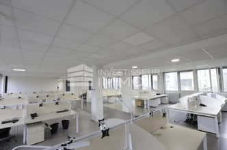 Office in Boissy-Saint-Léger for lease Interior Photo- Image 2 of 2