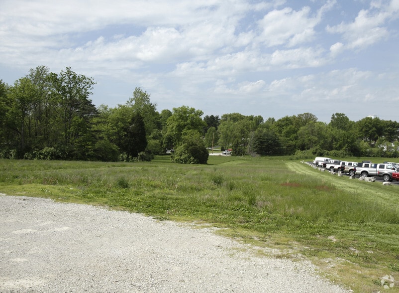 4601 S Lindbergh Blvd, Saint Louis, MO for lease - Building Photo - Image 3 of 4