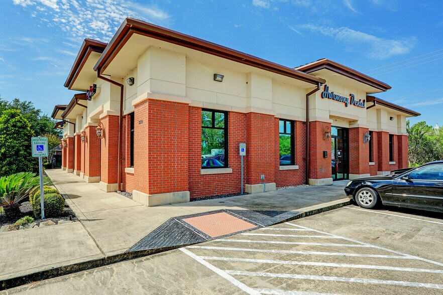 3530 Sunset Meadows Dr, Pearland, TX à vendre - Photo du bâtiment - Image 3 de 31