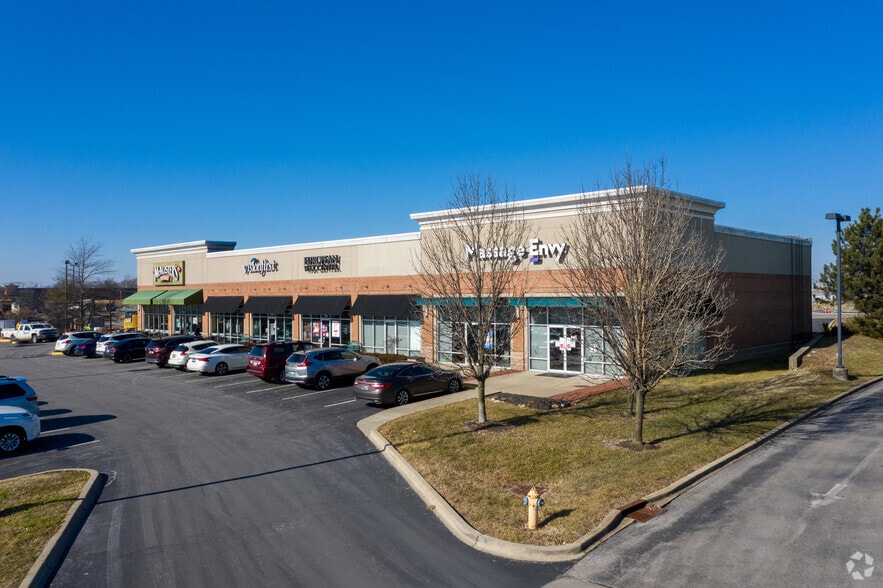 12911 Shelbyville Rd, Louisville, KY for lease - Building Photo - Image 3 of 7