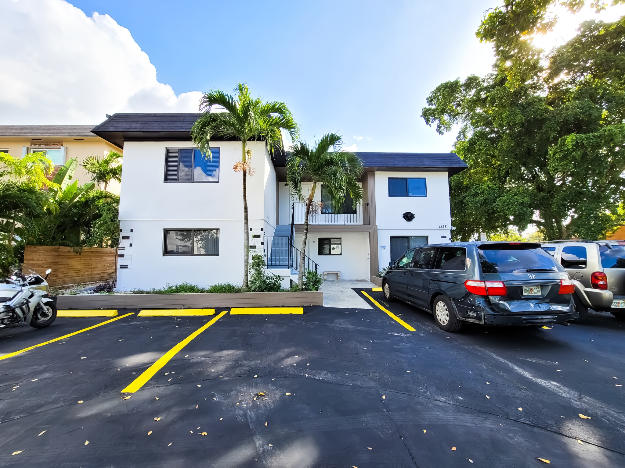 1858 Dewey St, Hollywood, FL for sale Building Photo- Image 1 of 18