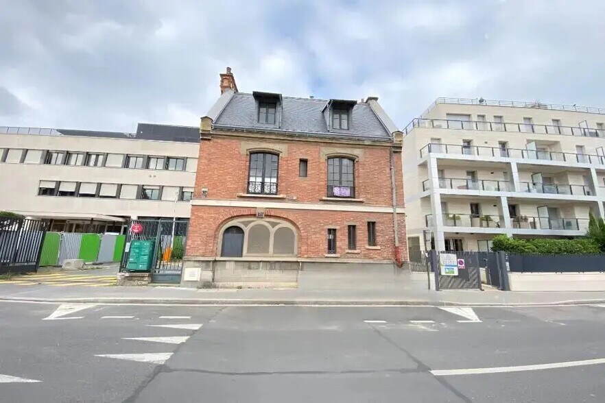Office in Boulogne-Billancourt for sale - Building Photo - Image 2 of 17