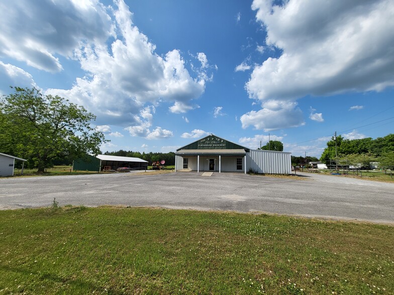 960 Highway 36, Hartselle, AL à vendre - Photo principale - Image 1 de 1